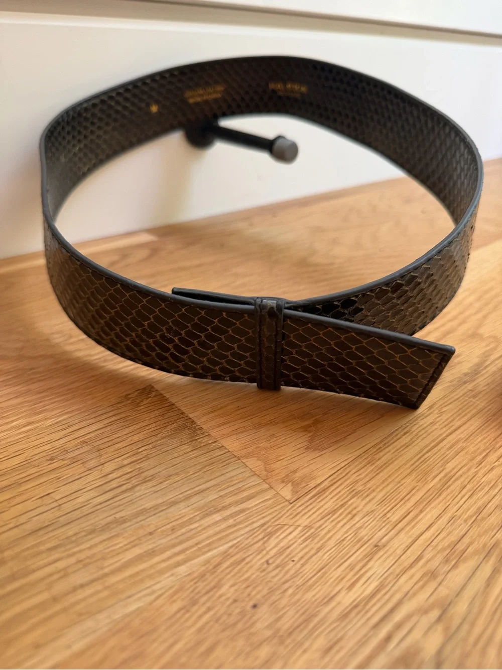 HALSTON Vintage Brown Embossed Leather Women’s Belt  Sz M